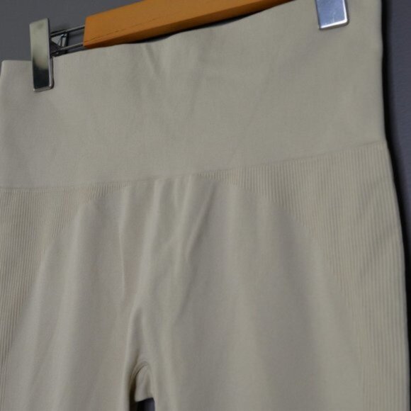 SETactive Workout Sculptflex Leggings In Oat Milk Sz M - Picture 6 of 8